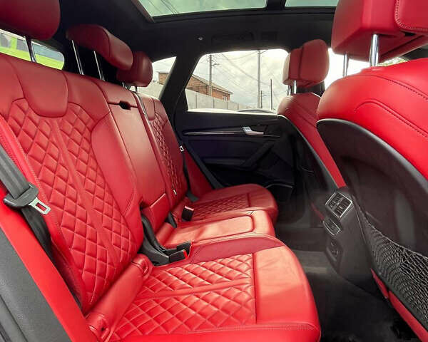 Синий Ауди SQ5, объемом двигателя 3 л и пробегом 108 тыс. км за 38500 $, фото 7 на Automoto.ua
