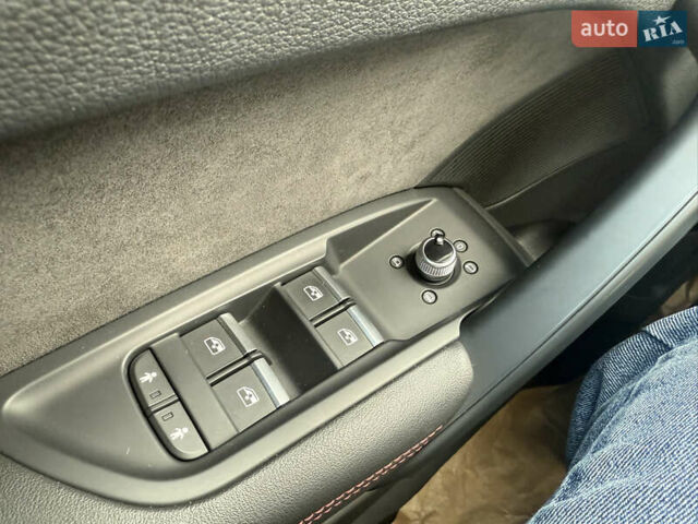 Синий Ауди SQ5, объемом двигателя 3 л и пробегом 110 тыс. км за 31999 $, фото 7 на Automoto.ua