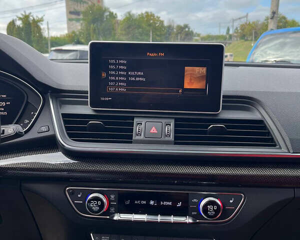 Синий Ауди SQ5, объемом двигателя 3 л и пробегом 108 тыс. км за 38500 $, фото 11 на Automoto.ua