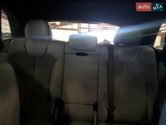 Синій Ауді SQ5, об'ємом двигуна 3 л та пробігом 114 тис. км за 10800 $, фото 9 на Automoto.ua