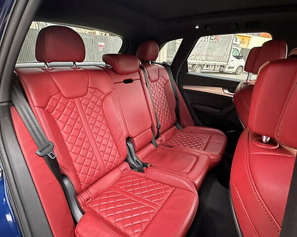 Синий Ауди SQ5, объемом двигателя 3 л и пробегом 82 тыс. км за 38500 $, фото 19 на Automoto.ua