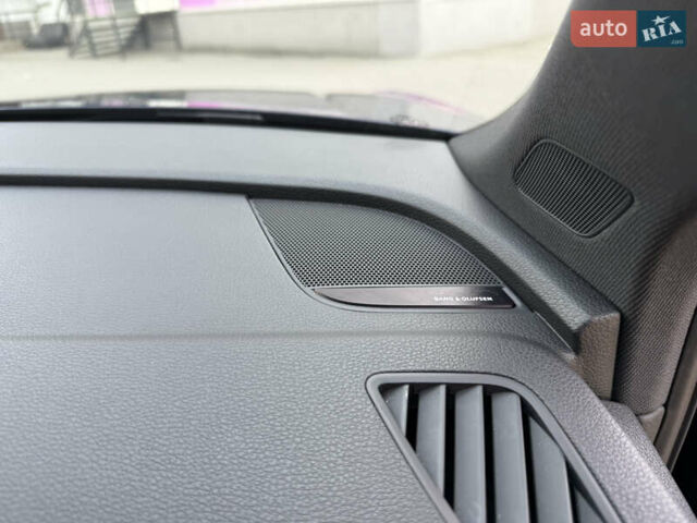 Синий Ауди SQ5, объемом двигателя 3 л и пробегом 42 тыс. км за 53500 $, фото 27 на Automoto.ua