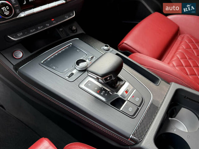 Синий Ауди SQ5, объемом двигателя 3 л и пробегом 42 тыс. км за 53500 $, фото 41 на Automoto.ua