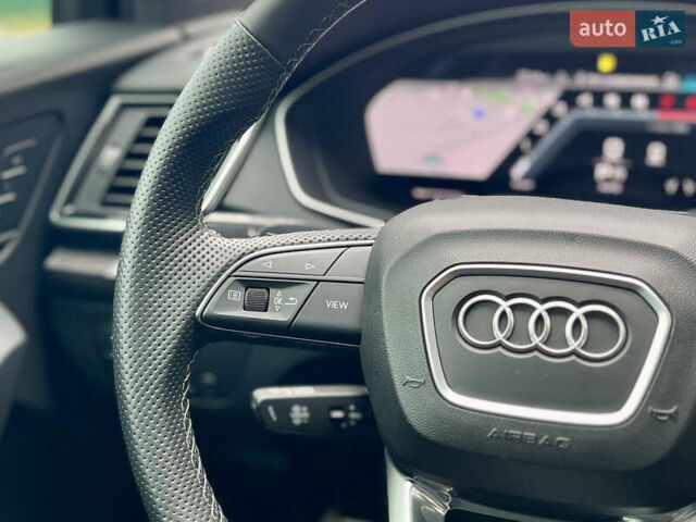Синій Ауді SQ5, об'ємом двигуна 3 л та пробігом 57 тис. км за 43000 $, фото 25 на Automoto.ua