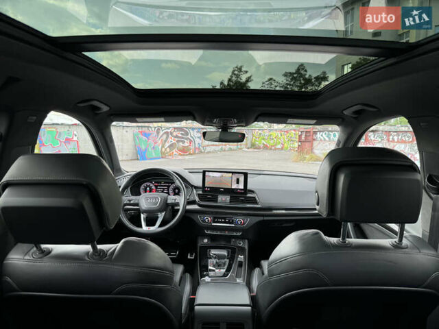 Синий Ауди SQ5, объемом двигателя 3 л и пробегом 76 тыс. км за 40900 $, фото 33 на Automoto.ua