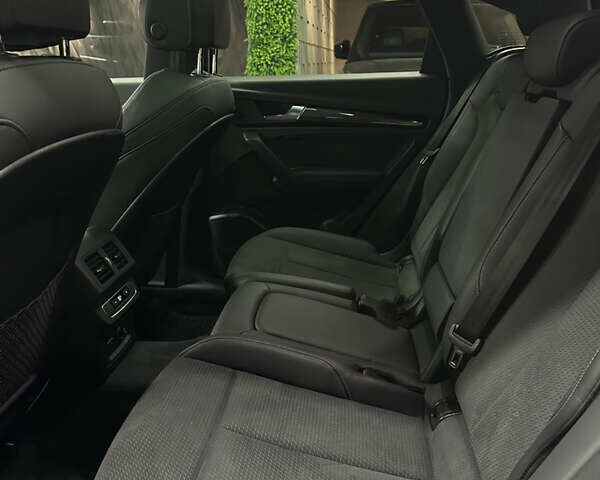 Синий Ауди SQ5, объемом двигателя 3 л и пробегом 56 тыс. км за 45700 $, фото 20 на Automoto.ua