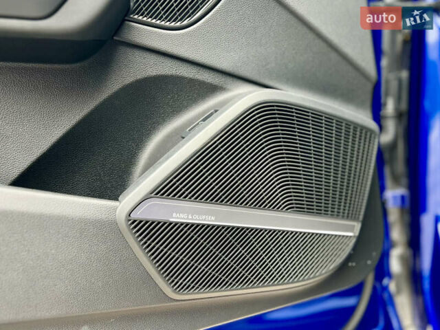 Синій Ауді SQ5, об'ємом двигуна 3 л та пробігом 57 тис. км за 43000 $, фото 41 на Automoto.ua