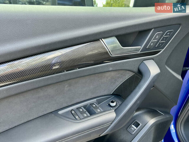 Синий Ауди SQ5, объемом двигателя 3 л и пробегом 57 тыс. км за 42800 $, фото 16 на Automoto.ua