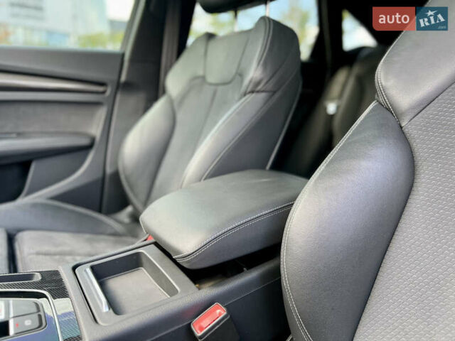 Синий Ауди SQ5, объемом двигателя 3 л и пробегом 57 тыс. км за 42800 $, фото 34 на Automoto.ua