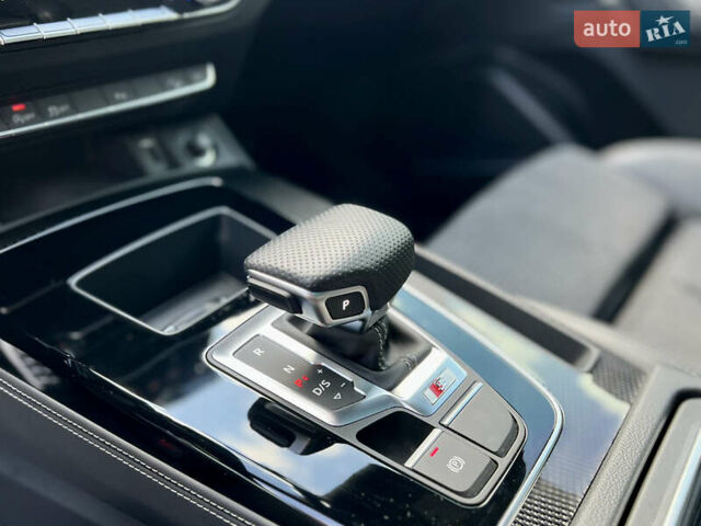 Синий Ауди SQ5, объемом двигателя 3 л и пробегом 57 тыс. км за 42800 $, фото 31 на Automoto.ua