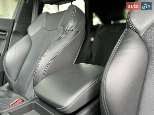 Синій Ауді SQ5, об'ємом двигуна 3 л та пробігом 57 тис. км за 43000 $, фото 38 на Automoto.ua
