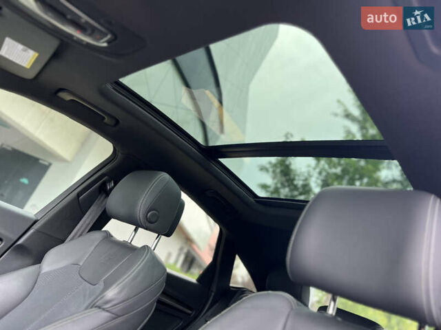 Синий Ауди SQ5, объемом двигателя 3 л и пробегом 57 тыс. км за 43500 $, фото 38 на Automoto.ua