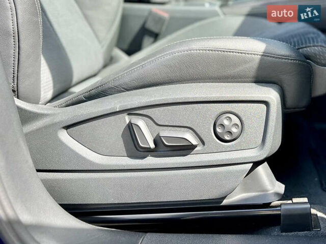 Синий Ауди SQ5, объемом двигателя 3 л и пробегом 57 тыс. км за 42800 $, фото 47 на Automoto.ua
