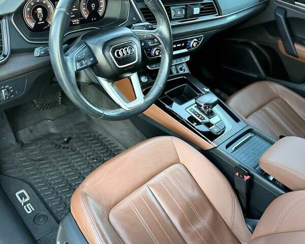 Синий Ауди SQ5, объемом двигателя 1.98 л и пробегом 52 тыс. км за 33900 $, фото 56 на Automoto.ua