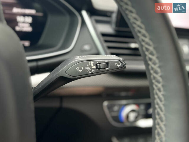 Синій Ауді SQ5, об'ємом двигуна 3 л та пробігом 57 тис. км за 43000 $, фото 24 на Automoto.ua