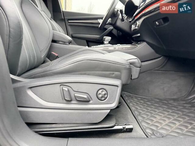 Зеленый Ауди SQ5, объемом двигателя 3 л и пробегом 52 тыс. км за 40999 $, фото 25 на Automoto.ua