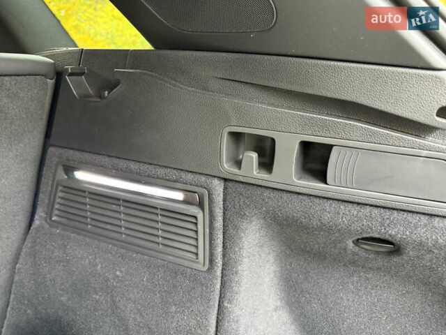 Ауди SQ5 2023 в Харькове на Automoto.ua Зеленый Ауди SQ5, объемом двигателя 3 л и пробегом 55 тыс. км за 59700 $, фото 6 на Automoto.ua
