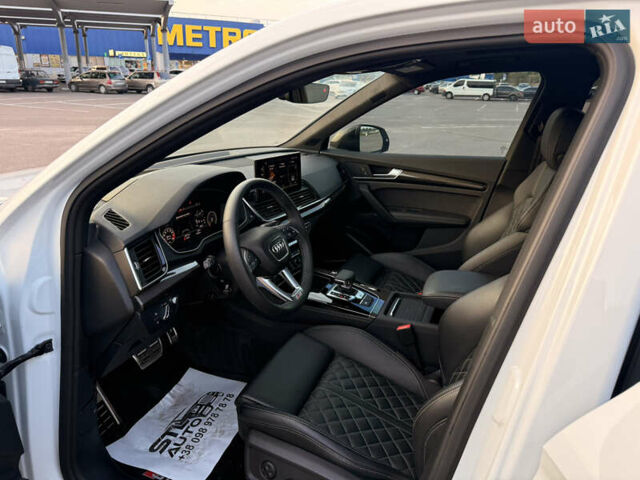 Белый Ауди SQ5 Sportback, объемом двигателя 3 л и пробегом 37 тыс. км за 52000 $, фото 7 на Automoto.ua