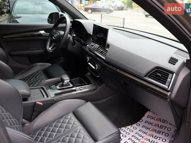 Серый Ауди SQ5 Sportback, объемом двигателя 3 л и пробегом 67 тыс. км за 54900 $, фото 51 на Automoto.ua