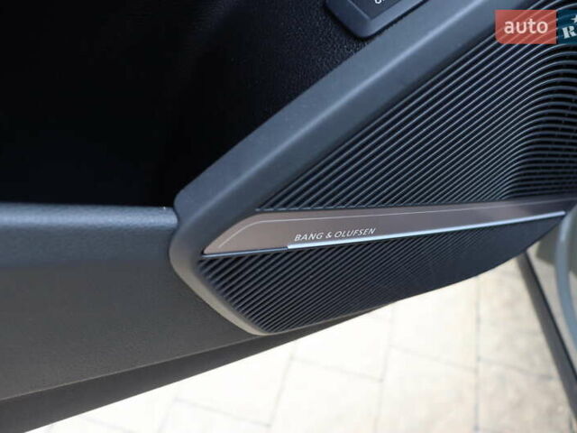 Серый Ауди SQ5 Sportback, объемом двигателя 3 л и пробегом 67 тыс. км за 54900 $, фото 13 на Automoto.ua