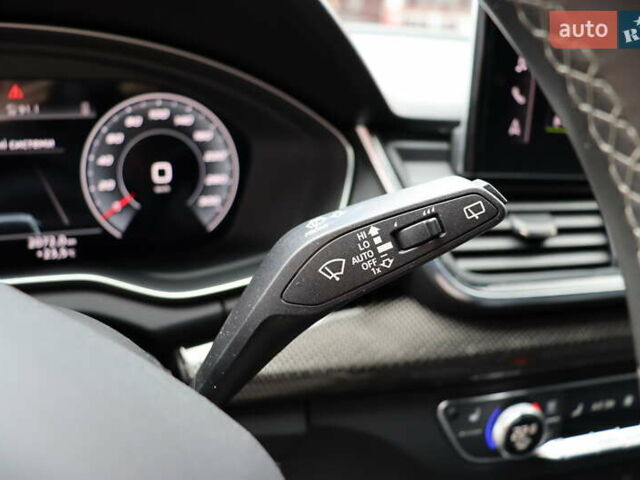 Серый Ауди SQ5 Sportback, объемом двигателя 3 л и пробегом 67 тыс. км за 54900 $, фото 24 на Automoto.ua