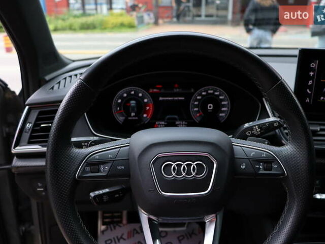 Серый Ауди SQ5 Sportback, объемом двигателя 3 л и пробегом 67 тыс. км за 54900 $, фото 19 на Automoto.ua