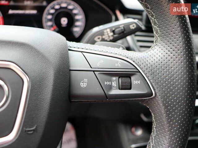 Серый Ауди SQ5 Sportback, объемом двигателя 3 л и пробегом 67 тыс. км за 54900 $, фото 22 на Automoto.ua