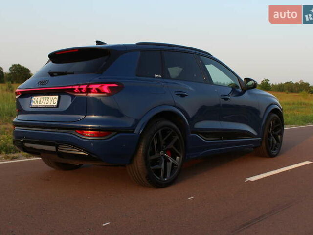 Синий Ауди SQ6 e-tron, объемом двигателя 0 л и пробегом 5 тыс. км за 92800 $, фото 23 на Automoto.ua