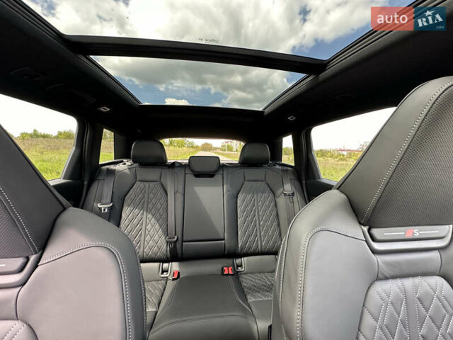 Синий Ауди SQ6 e-tron, объемом двигателя 0 л и пробегом 5 тыс. км за 92800 $, фото 20 на Automoto.ua