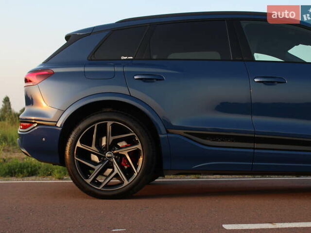 Синий Ауди SQ6 e-tron, объемом двигателя 0 л и пробегом 5 тыс. км за 92800 $, фото 11 на Automoto.ua