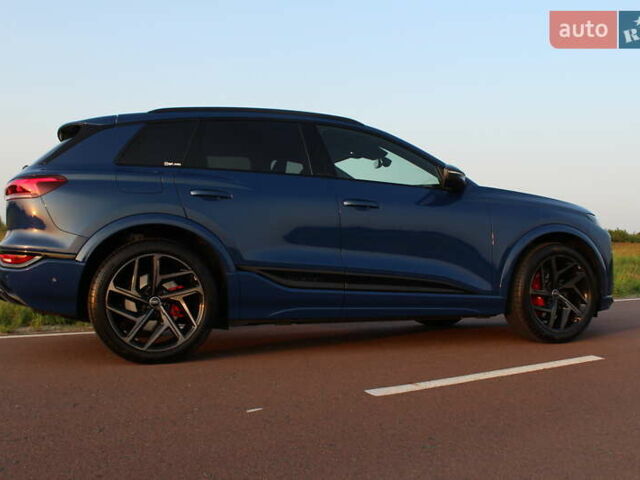 Синий Ауди SQ6 e-tron, объемом двигателя 0 л и пробегом 5 тыс. км за 88800 $, фото 8 на Automoto.ua