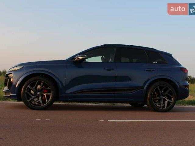 Синий Ауди SQ6 e-tron, объемом двигателя 0 л и пробегом 5 тыс. км за 88800 $, фото 6 на Automoto.ua