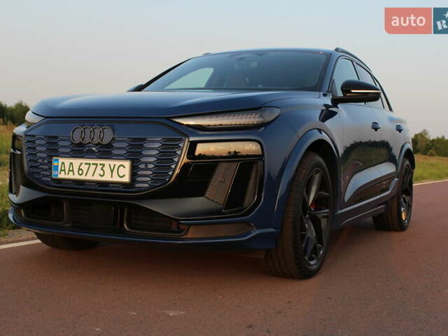 Синій Ауді SQ6 e-tron, об'ємом двигуна 0 л та пробігом 4 тис. км за 88800 $, фото 1 на Automoto.ua
