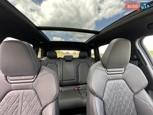 Синій Ауді SQ6 e-tron, об'ємом двигуна 0 л та пробігом 4 тис. км за 88800 $, фото 20 на Automoto.ua