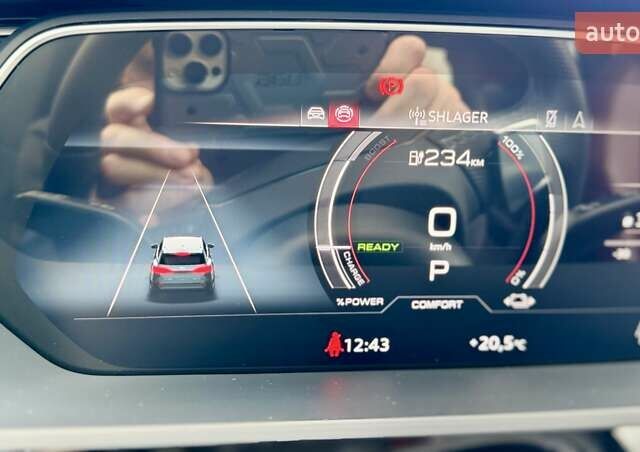 Черный Ауди SQ8 e-tron, объемом двигателя 0 л и пробегом 18 тыс. км за 73500 $, фото 23 на Automoto.ua