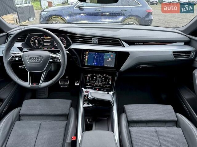 Черный Ауди SQ8 e-tron, объемом двигателя 0 л и пробегом 28 тыс. км за 68000 $, фото 59 на Automoto.ua