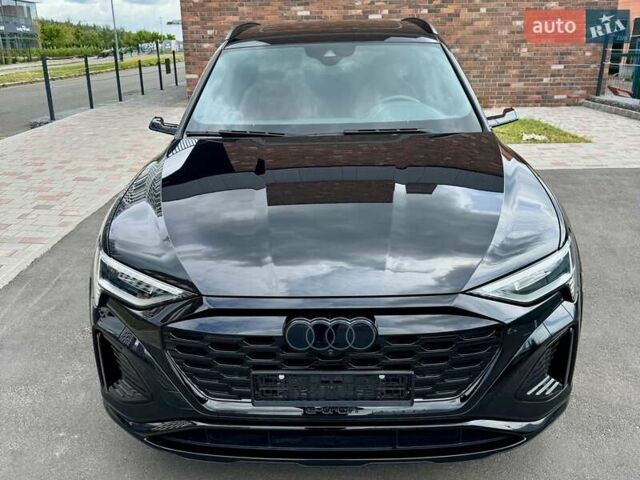 Черный Ауди SQ8 e-tron, объемом двигателя 0 л и пробегом 18 тыс. км за 73500 $, фото 52 на Automoto.ua