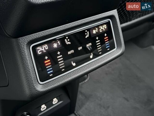 Чорний Ауді SQ8 e-tron, об'ємом двигуна 0 л та пробігом 28 тис. км за 68000 $, фото 64 на Automoto.ua