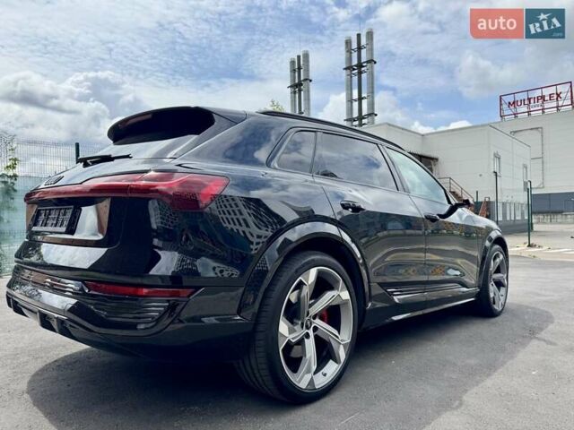 Черный Ауди SQ8 e-tron, объемом двигателя 0 л и пробегом 18 тыс. км за 73500 $, фото 11 на Automoto.ua
