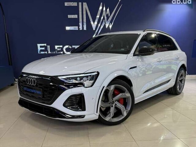 Ауді SQ8 e-tron, об'ємом двигуна 0 л та пробігом 9 тис. км за 72999 $, фото 15 на Automoto.ua
