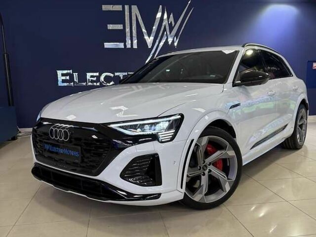 Ауді SQ8 e-tron, об'ємом двигуна 0 л та пробігом 9 тис. км за 72999 $, фото 8 на Automoto.ua