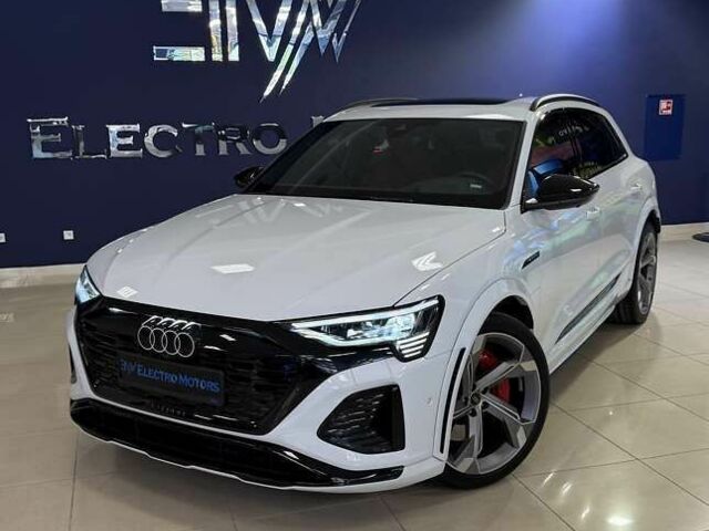 Ауді SQ8 e-tron, об'ємом двигуна 0 л та пробігом 9 тис. км за 72999 $, фото 16 на Automoto.ua