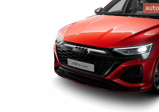 Красный Ауди SQ8 Sportback e-tron, объемом двигателя 0 л и пробегом 27 тыс. км за 72000 $, фото 11 на Automoto.ua