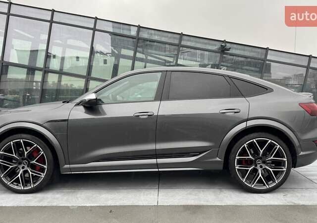 Ауди SQ8 Sportback e-tron, объемом двигателя 0 л и пробегом 15 тыс. км за 77000 $, фото 8 на Automoto.ua