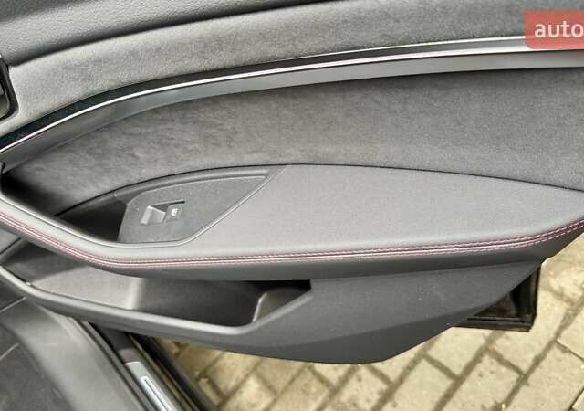 Ауди SQ8 Sportback e-tron, объемом двигателя 0 л и пробегом 15 тыс. км за 77000 $, фото 34 на Automoto.ua