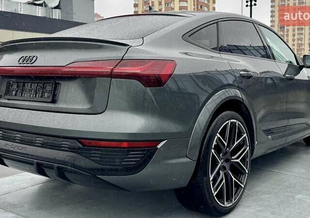 Ауди SQ8 Sportback e-tron, объемом двигателя 0 л и пробегом 15 тыс. км за 77000 $, фото 10 на Automoto.ua