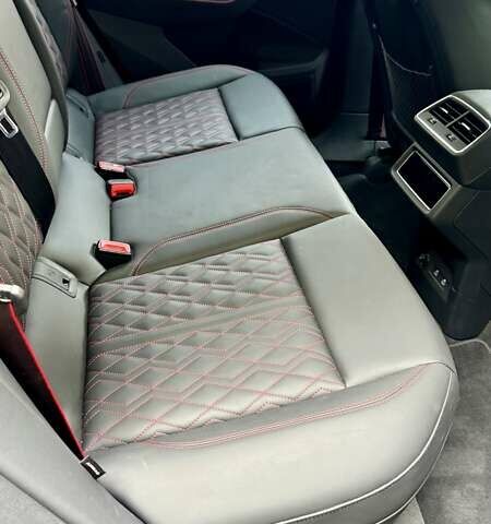 Ауди SQ8 Sportback e-tron, объемом двигателя 0 л и пробегом 15 тыс. км за 77000 $, фото 40 на Automoto.ua