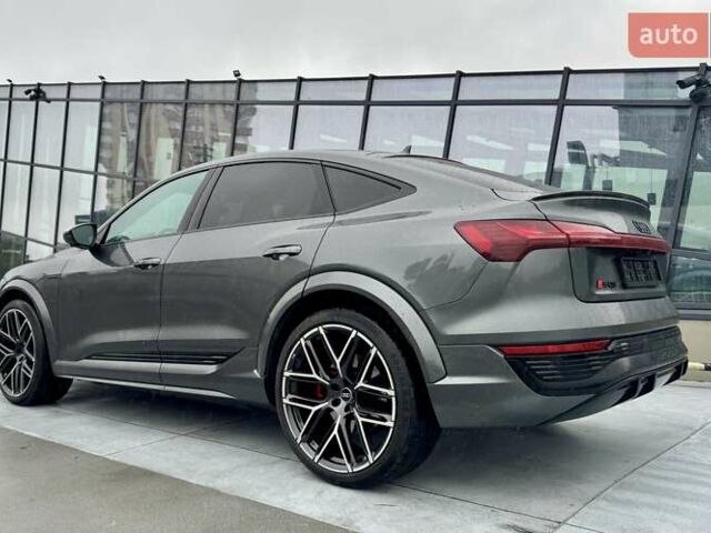 Ауди SQ8 Sportback e-tron, объемом двигателя 0 л и пробегом 15 тыс. км за 77000 $, фото 9 на Automoto.ua
