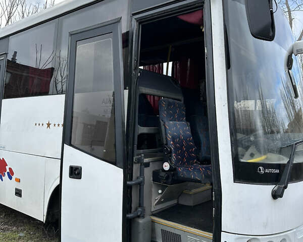 Белый Автосан Gemini, объемом двигателя 4 л и пробегом 803 тыс. км за 19000 $, фото 10 на Automoto.ua
