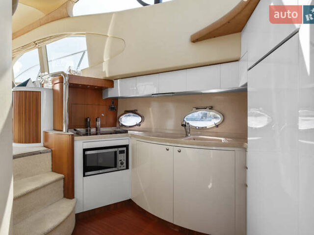 Азімут Flybridge-Range, об'ємом двигуна 0 л та пробігом 1 тис. км за 203054 $, фото 8 на Automoto.ua